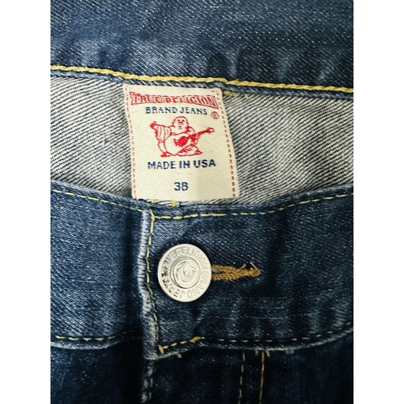 True Religion Men's Blue Jeans, Size 38 With Detailed Pockets In The Back - Picture 10 of 10